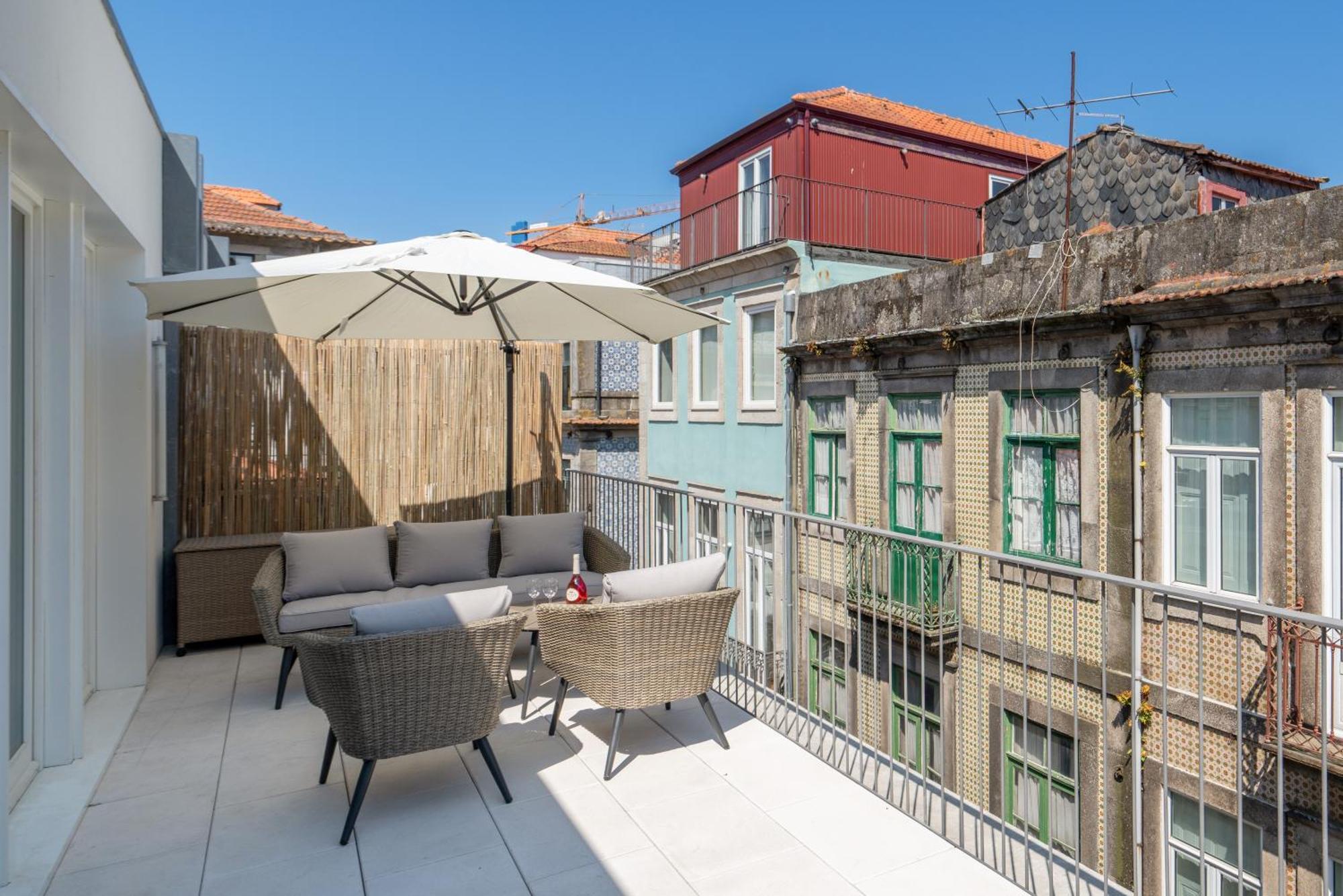 Host Wise - Luxurious Private Flats - Balcony Lejlighed Porto Værelse billede